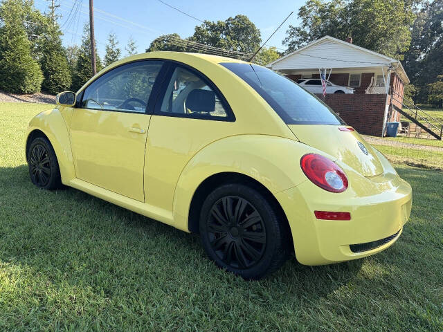 volkswagen new beetle 2010 3VWPG3AG1AM014637 image volkswagen new beetle 2010 3VWPG3AG1AM014637 image